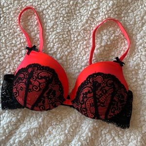 Material Girl push up bra